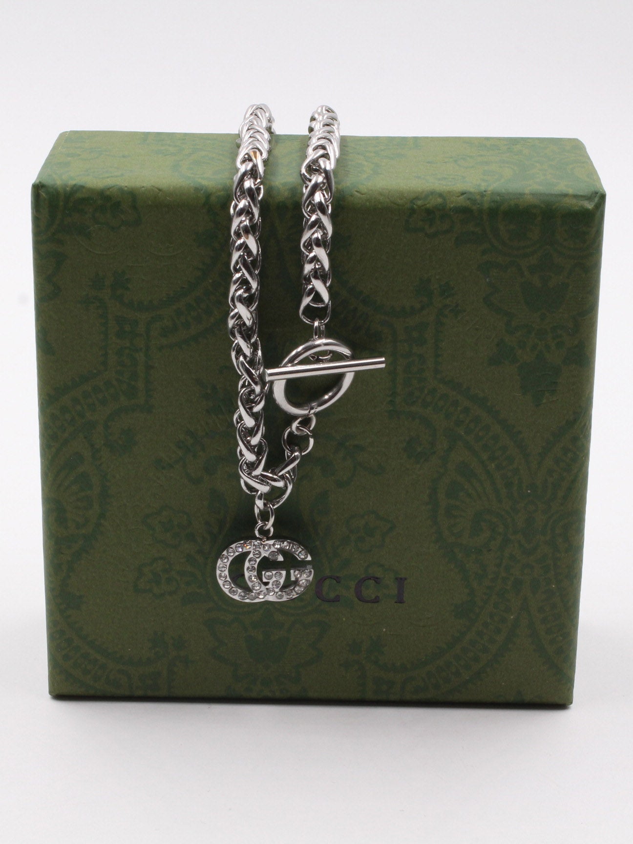 اساور قوتشي جنزير كريستال اسواره gucci