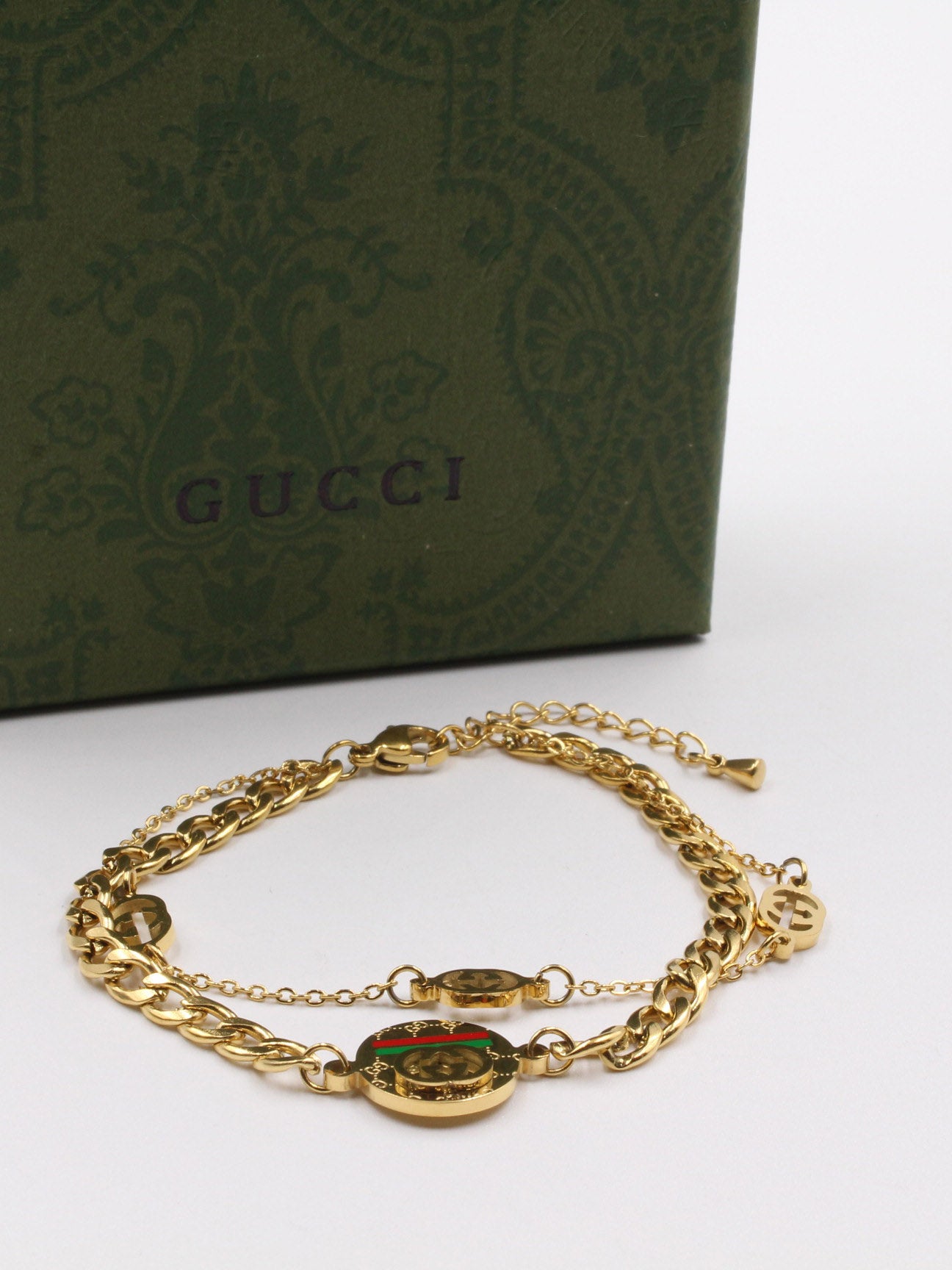 اساوِر قوتشي دبل شاين لوقو اسواره gucci