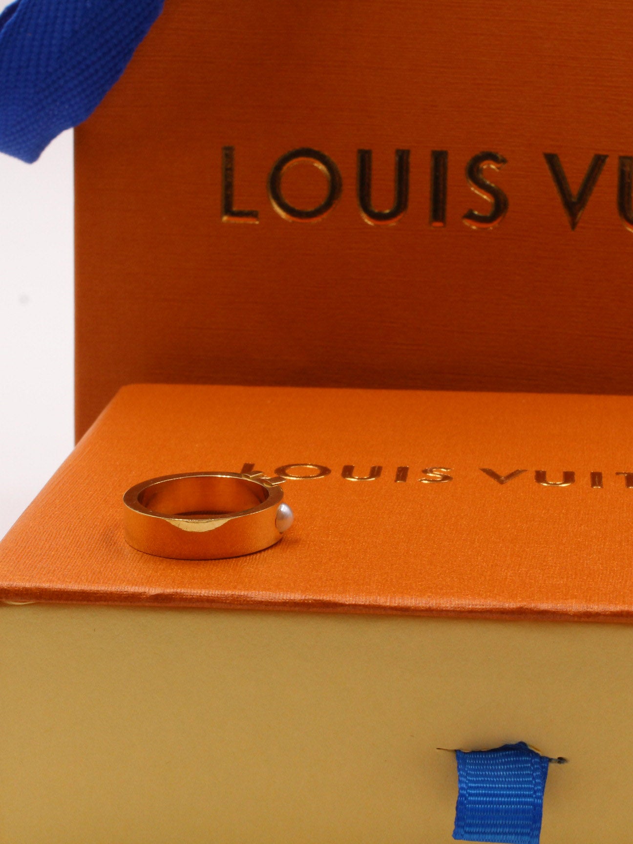 خاتم لويس فيتون بيرل لوقو خواتم louis vuitton