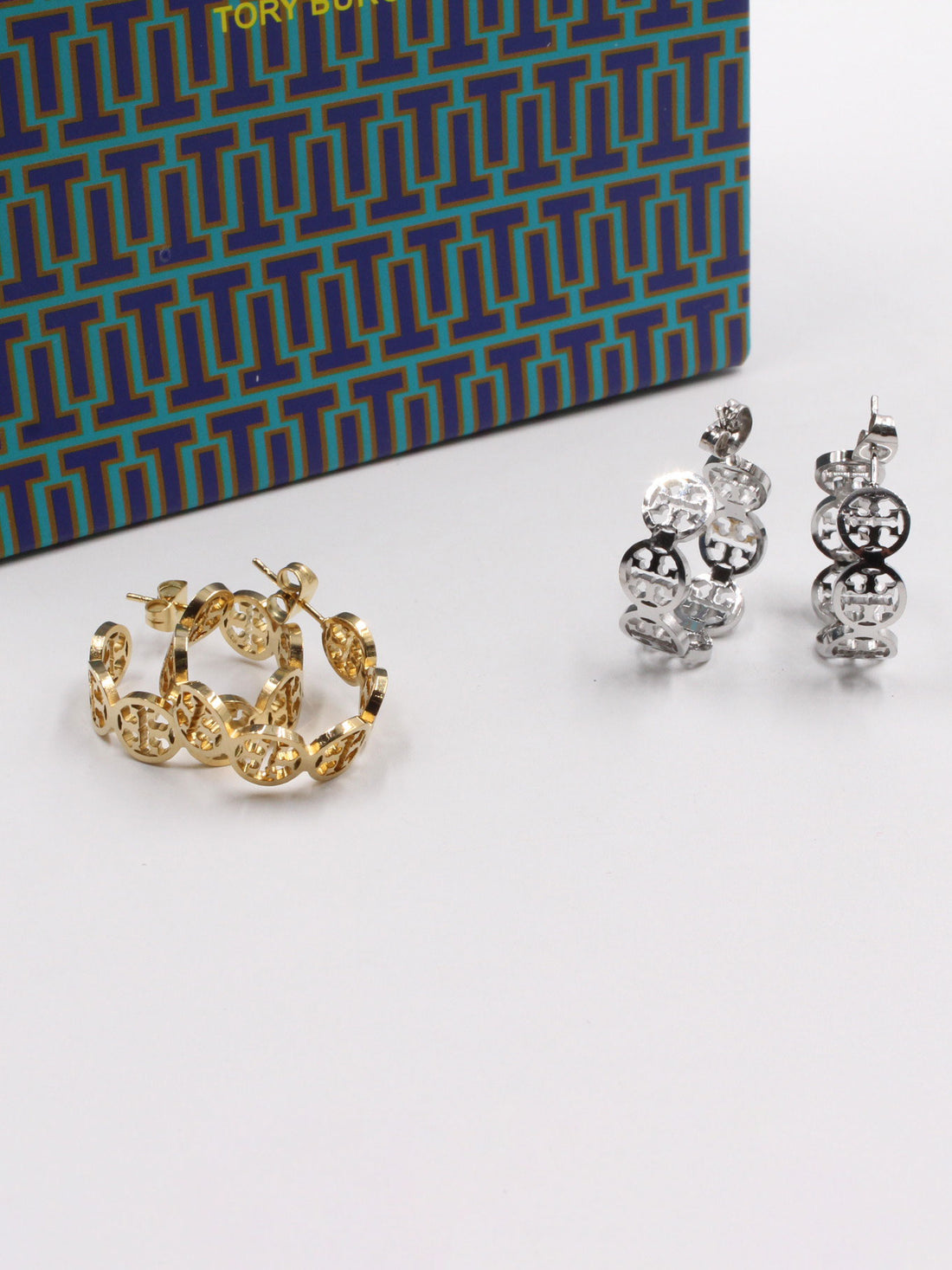 حلق توري بورش كيرف ميتال حلق tory burch