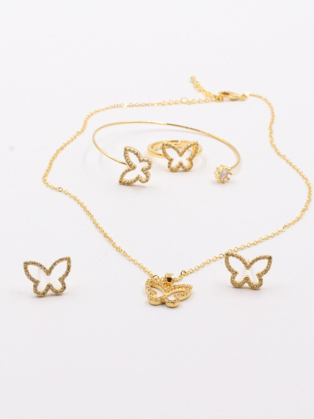 طقم فراشه اطفال 4 قطع اطقم jewel ذهبي