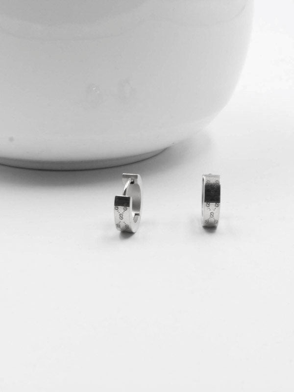 حلق قوتشي مدور صغير حلق gucci فضي