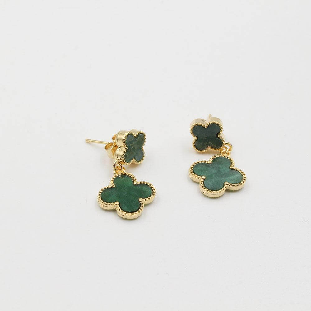 حلق فان كليف صغير وردتين حلق van cleef اخضر ذهبي