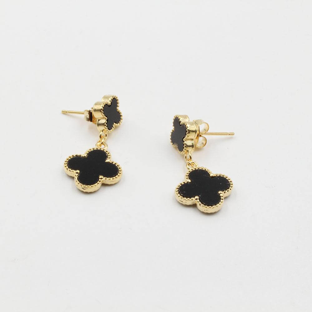 حلق فان كليف صغير وردتين حلق van cleef اسود ذهبي