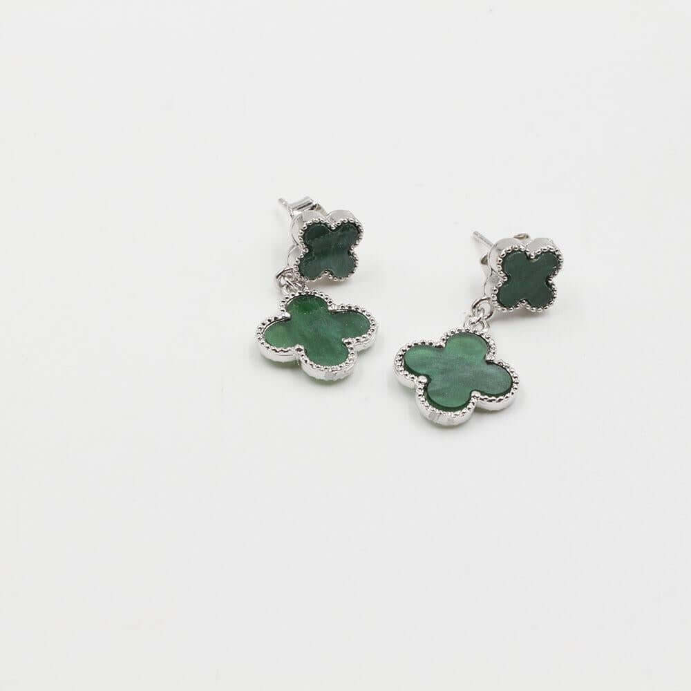 حلق فان كليف صغير وردتين حلق van cleef اخضر فضي