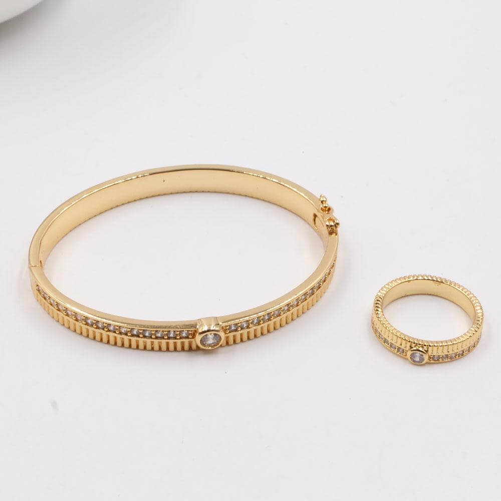 اسواره وخاتم بوشرون زركون اسواره متوفر 2 لون ذهبي 7