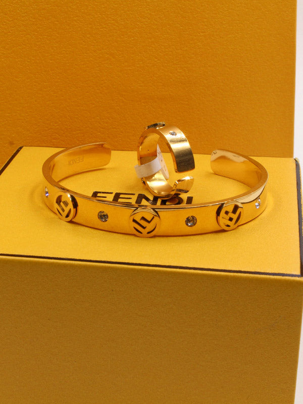 اسوارة وخاتم فندي فري سايز اسواره fendi