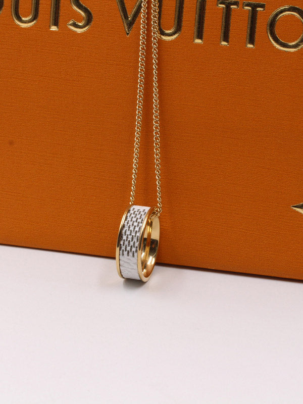 سلسال طويل لويس فيتون سلسال louis vuitton