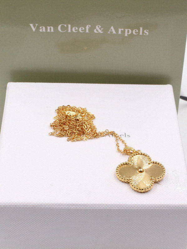 سلسال فان كليف طويل ذهبي سلسال van cleef