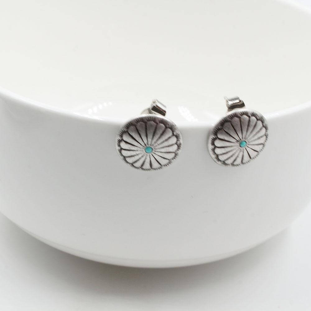 حلق كوري انتيك صغير حلق متوفر 1 لون