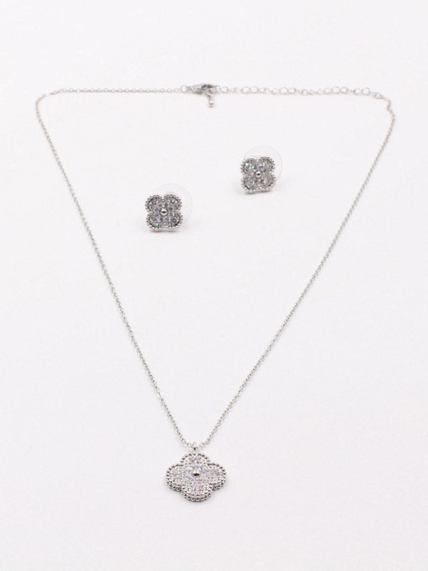 طقم فان كليف للاطفال زركون 2 قطع اطقم van cleef فضي
