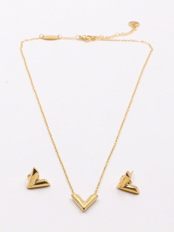 V طقم لويس فيتون ناعم ذهبي اطقم louis vuitton