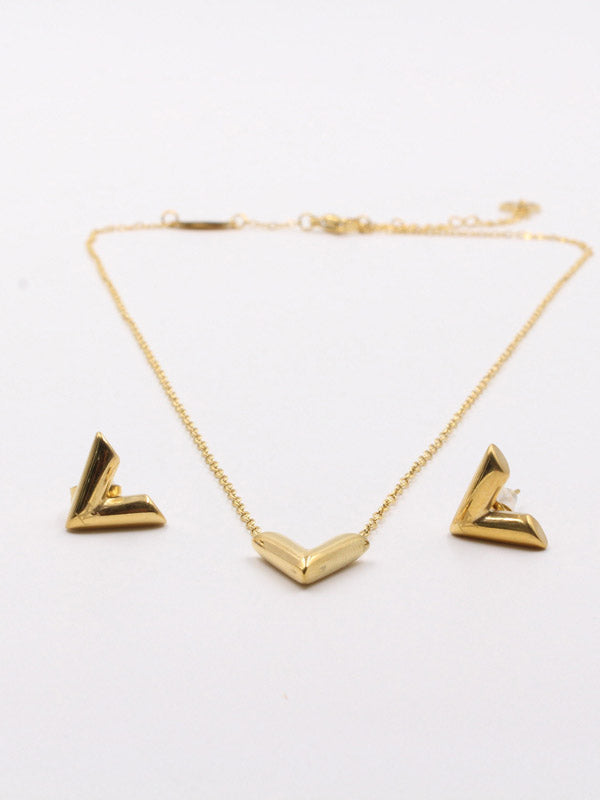 V طقم لويس فيتون ناعم ذهبي اطقم louis vuitton ذهبي