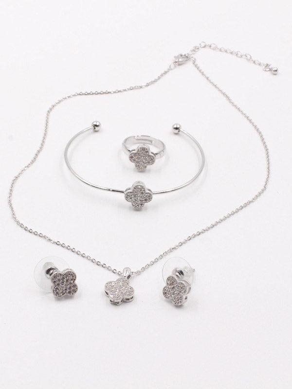 طقم فان كليف للاطفال زركون 4 قطع اطقم van cleef فضي