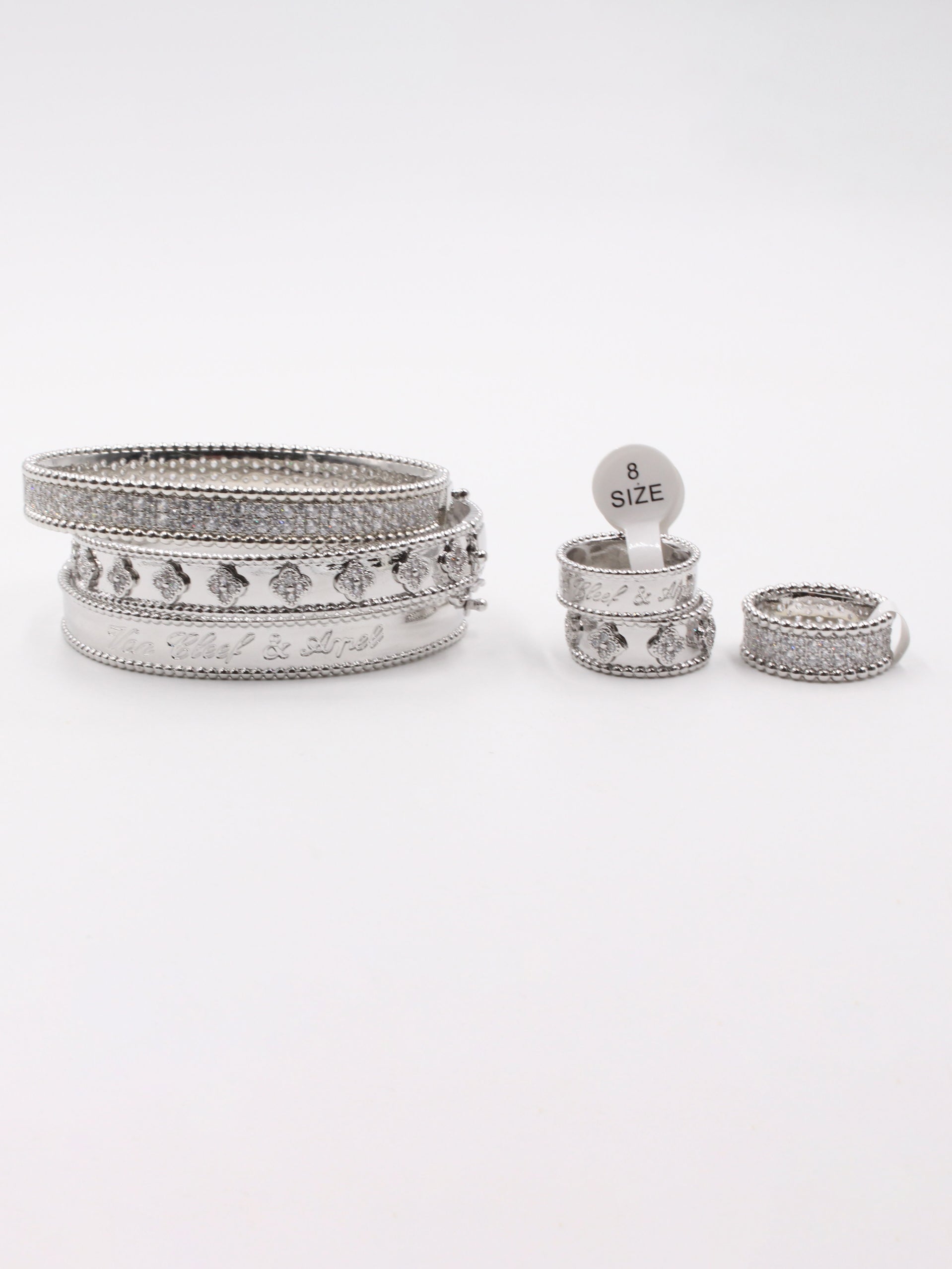 مجموعه اساور وخواتم فان كليف مرصعة زركون اسواره van cleef
