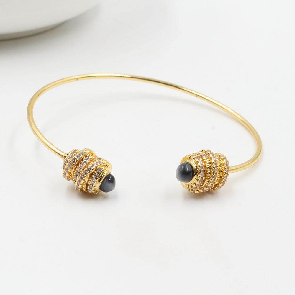 اسوارة الديقريسو قونو اسواره متوفر7 الوان اسود ذهبي