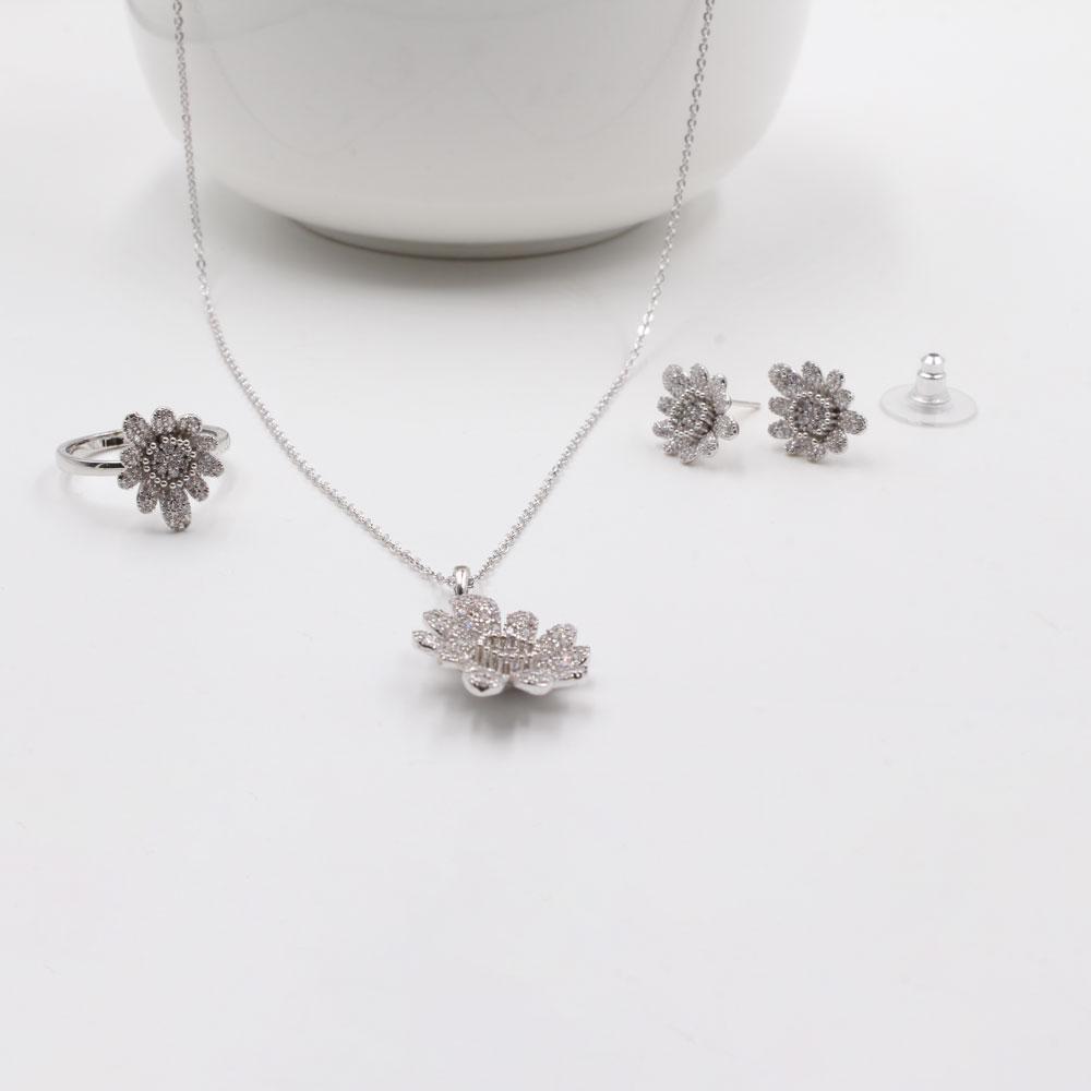 طقم زركون ناعم 3 قطع اطقم متوفر 1 لون فضي 7