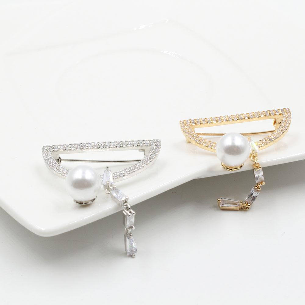 بروش ديور زركون بروش dior