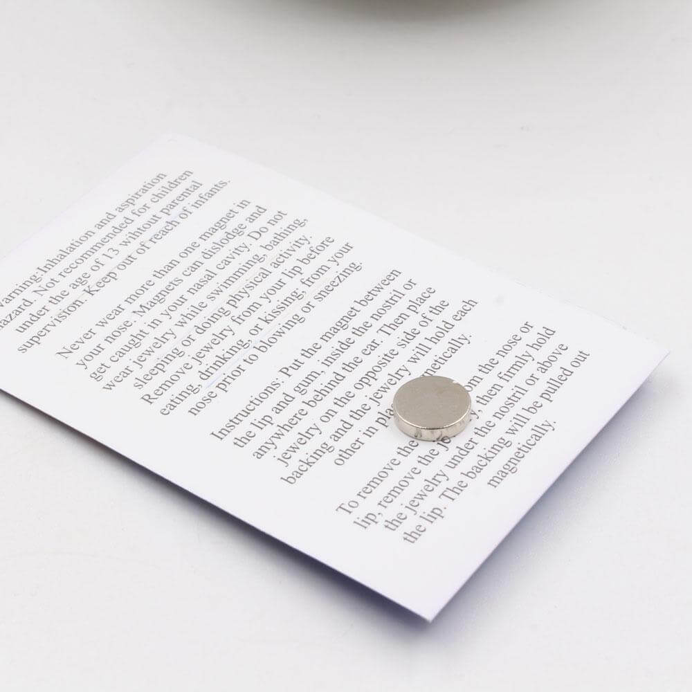 زمام مغناطيس فص زمام متوفر 1 لون