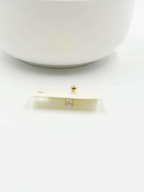 بيرسنق فص ناعم للشفايف بيرسنق متوفر 2 لون