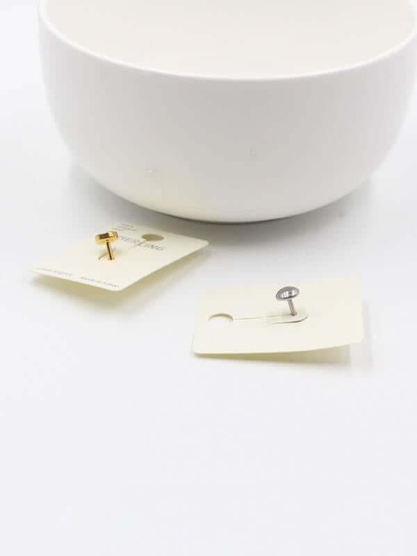 بيرسنق سوارفسكي للشفايف بيرسنق متوفر 2 لون