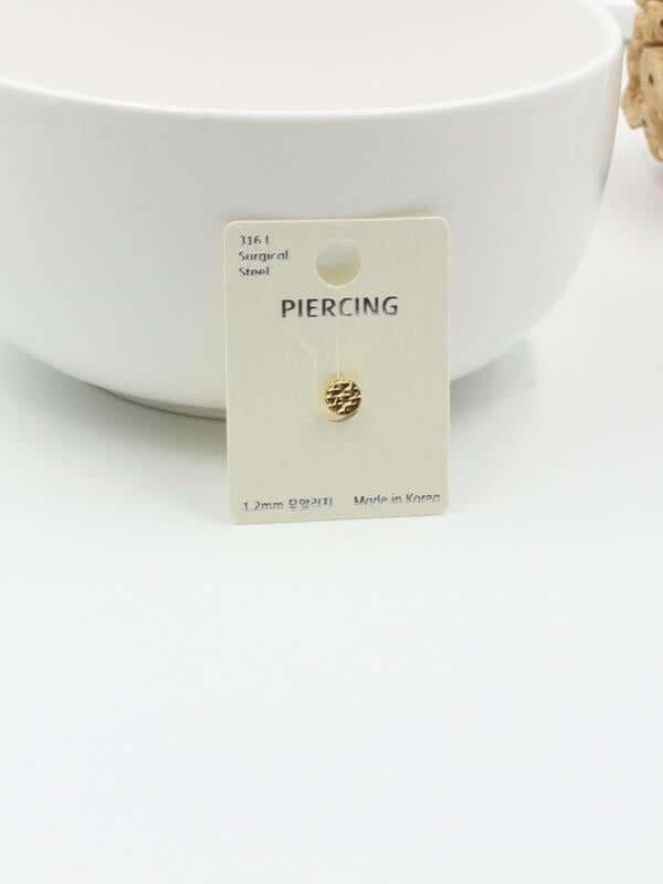 بيرسنق شفايف ميتال بيرسنق متوفر 2 لون ذهبي