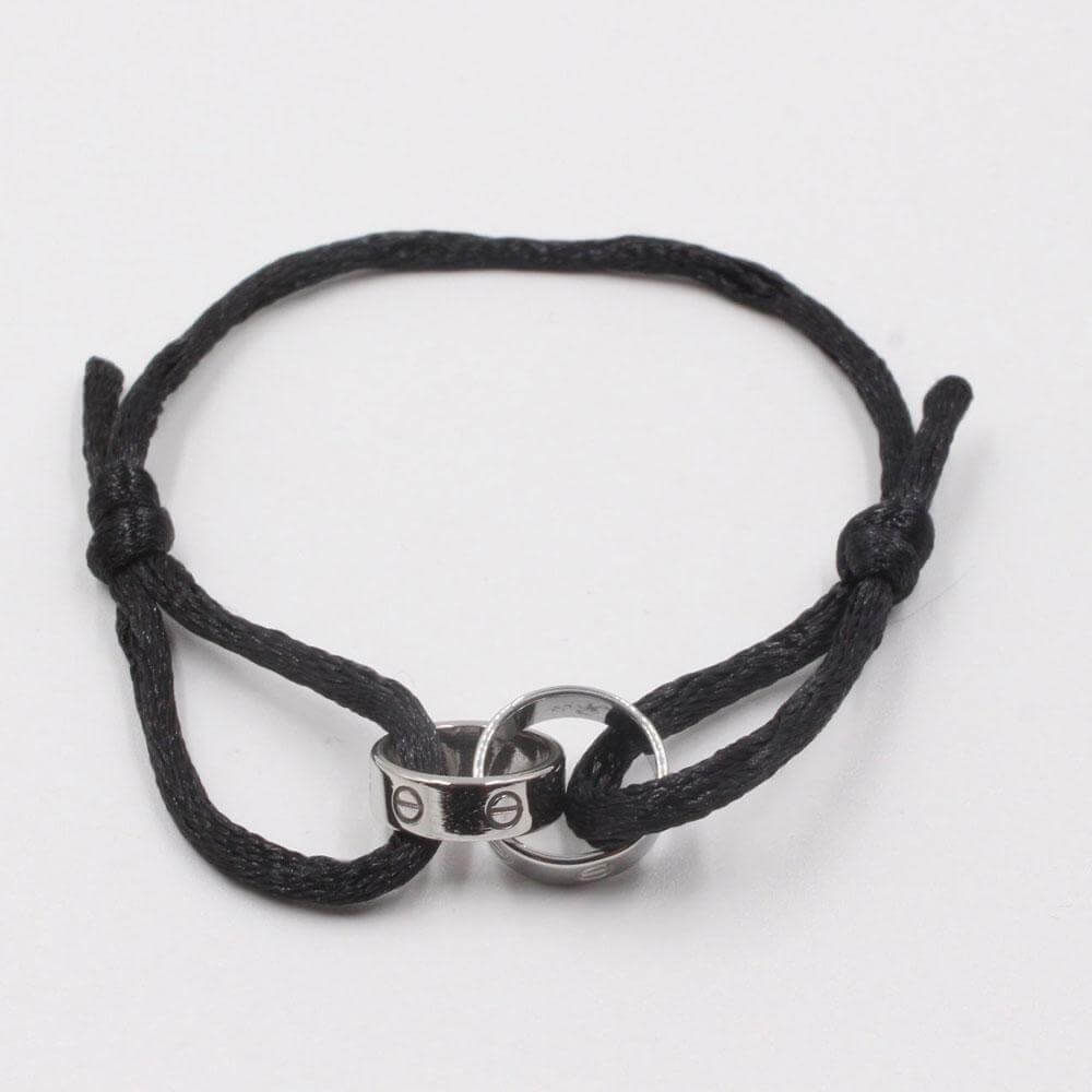 اسواره كارتير ستيل خيط وسط اسواره متوفر 5 لون اسود فضي