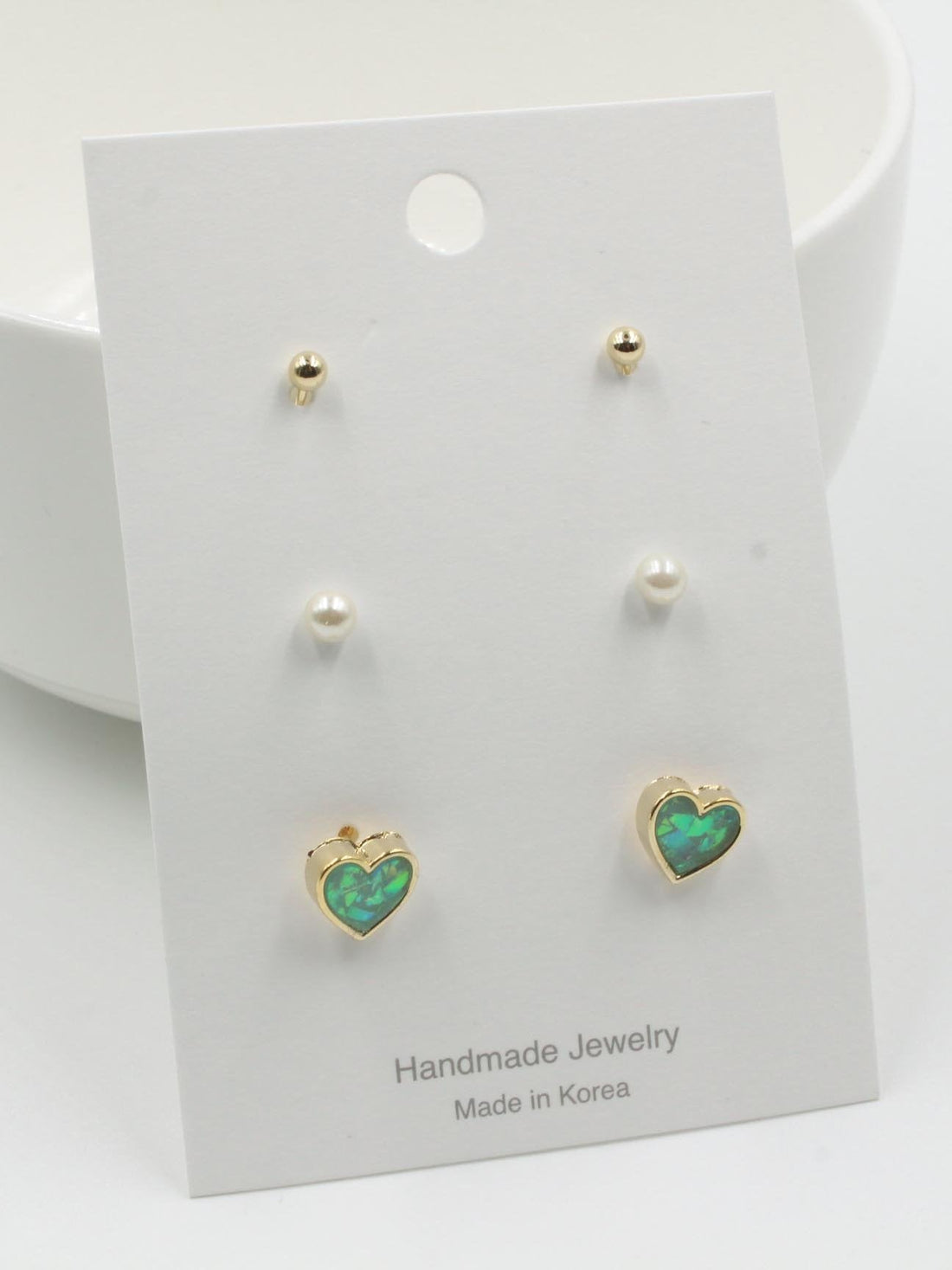 حلق صدف قلب 3 ازواج حلق متوفر 8 لون اخضر ذهبي