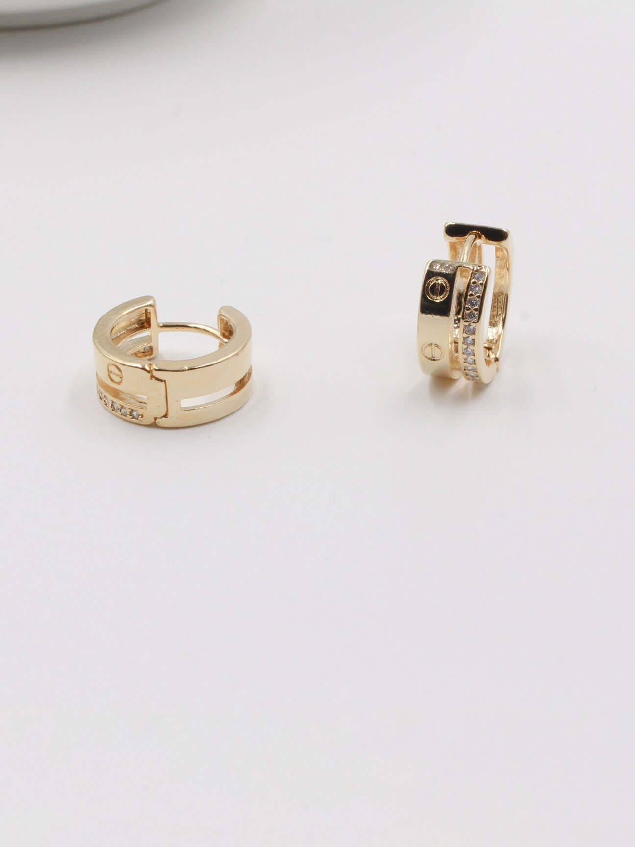 حلق كارتير مدور حلق CARTIER