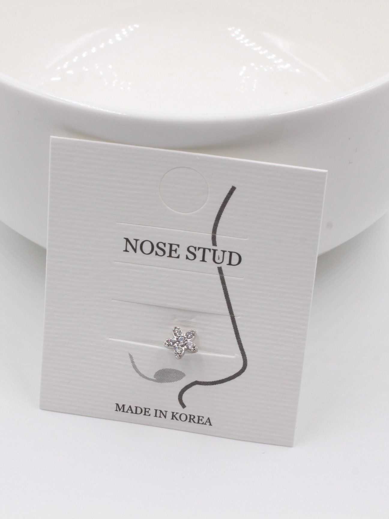 زمام فلاور زركون ناعم زمام متوفر 2 لون فضي