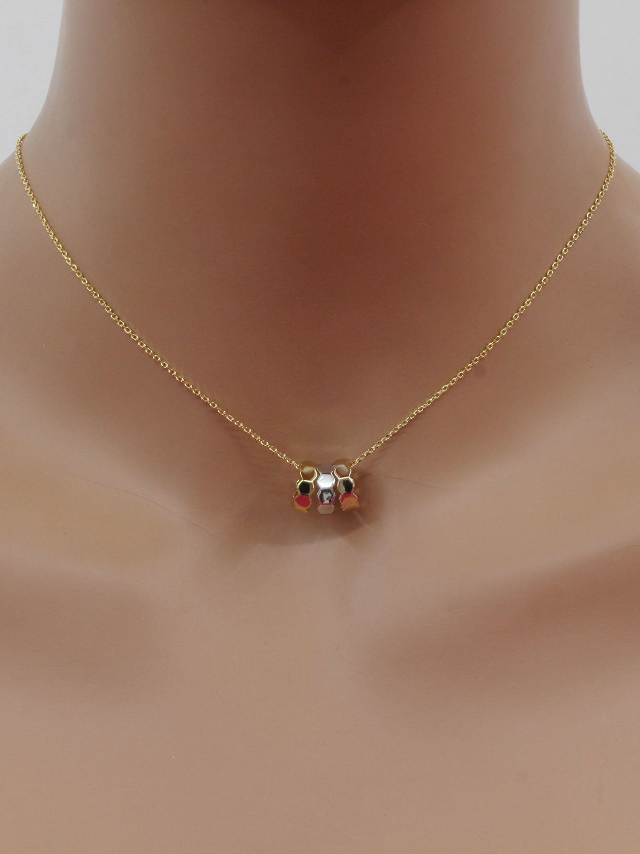 سلسال شومية حلقات ملونه سلسال chaumet