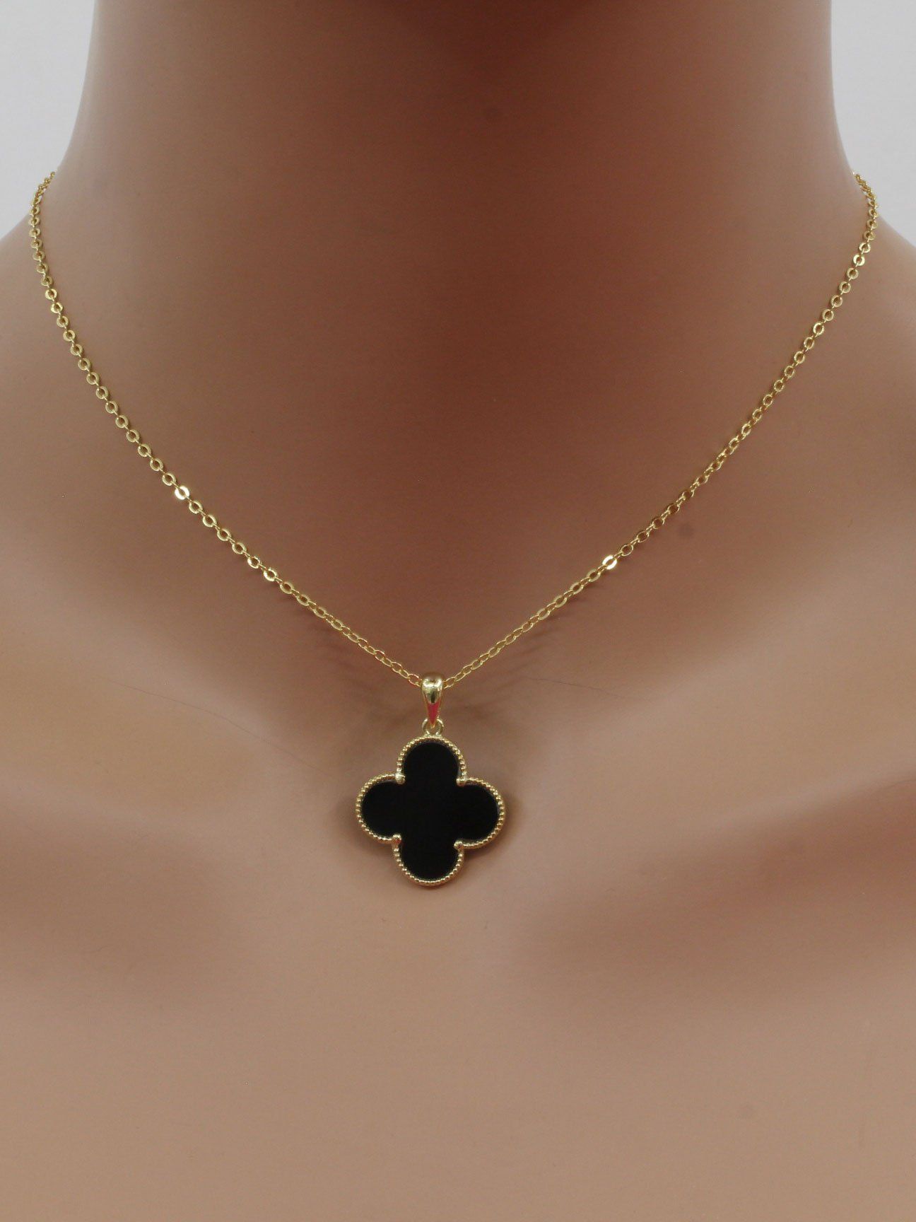 سلسال فان كليف كبير سلسال van cleef