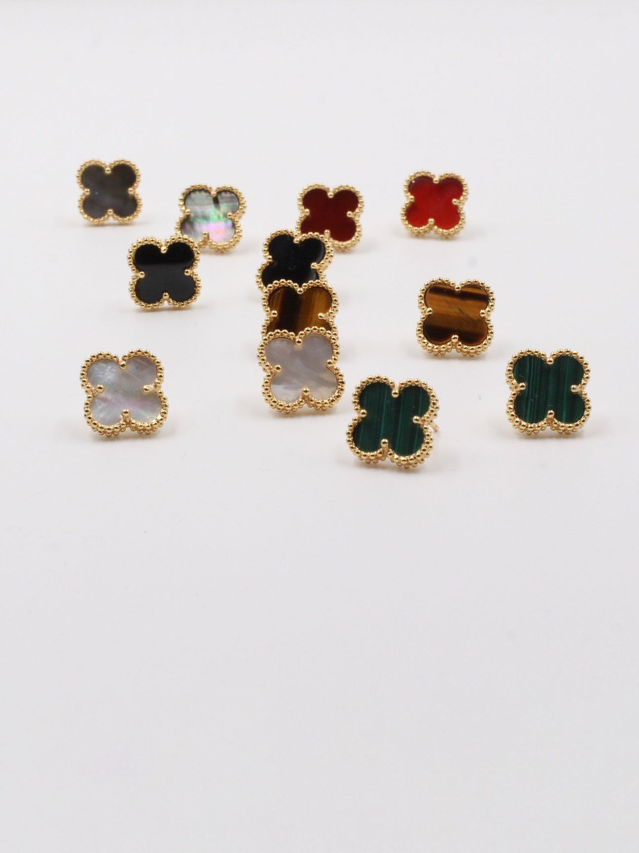 حلق فان كليف حجر طبيعي حلق van cleef