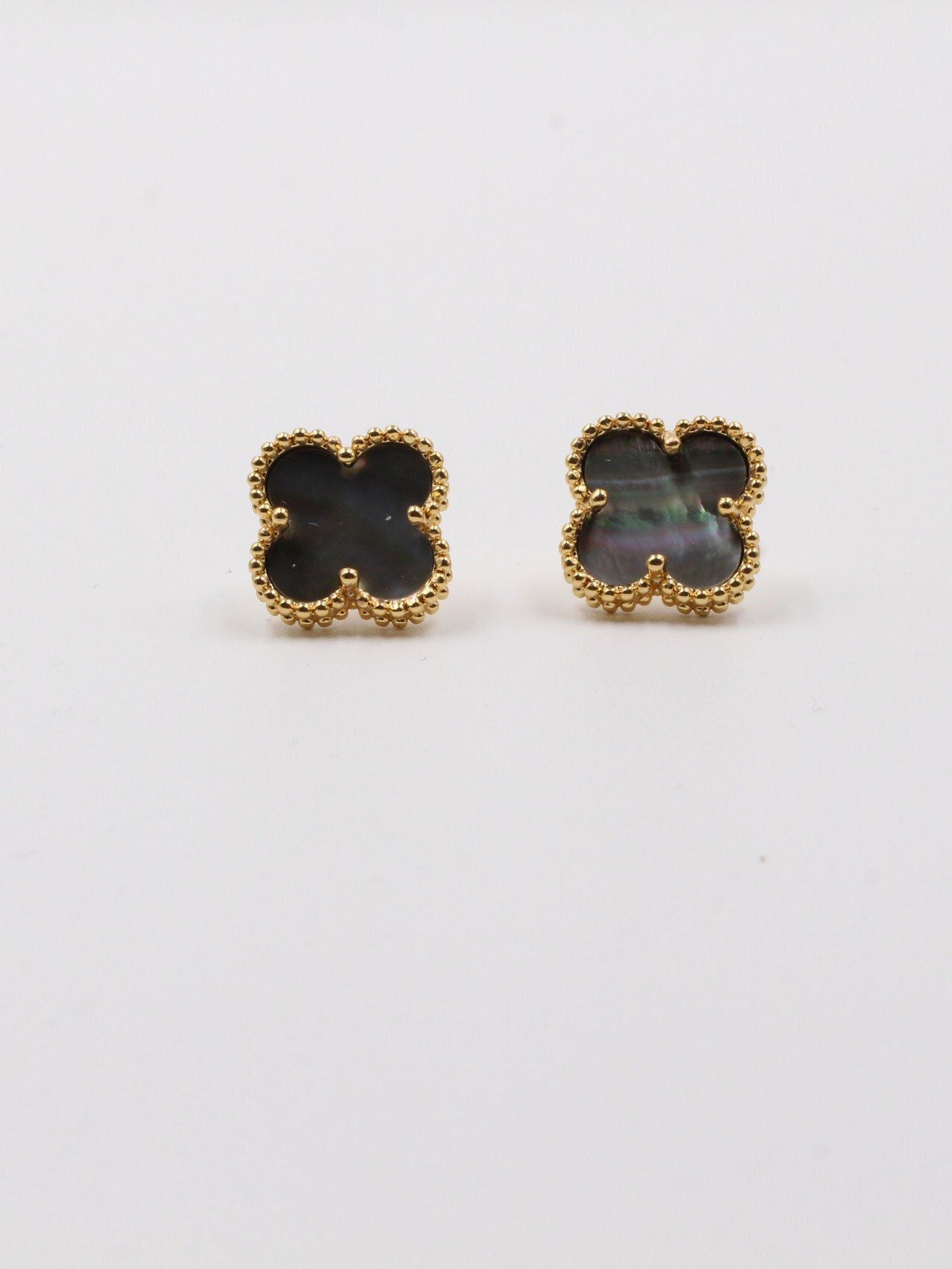حلق فان كليف حجر طبيعي حلق van cleef رمادي