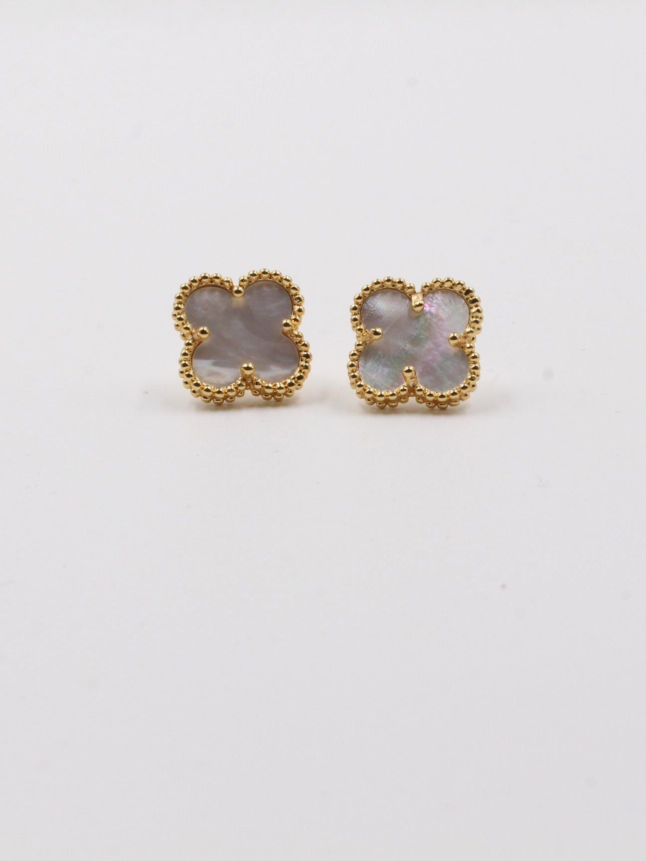حلق فان كليف حجر طبيعي حلق van cleef ابيض