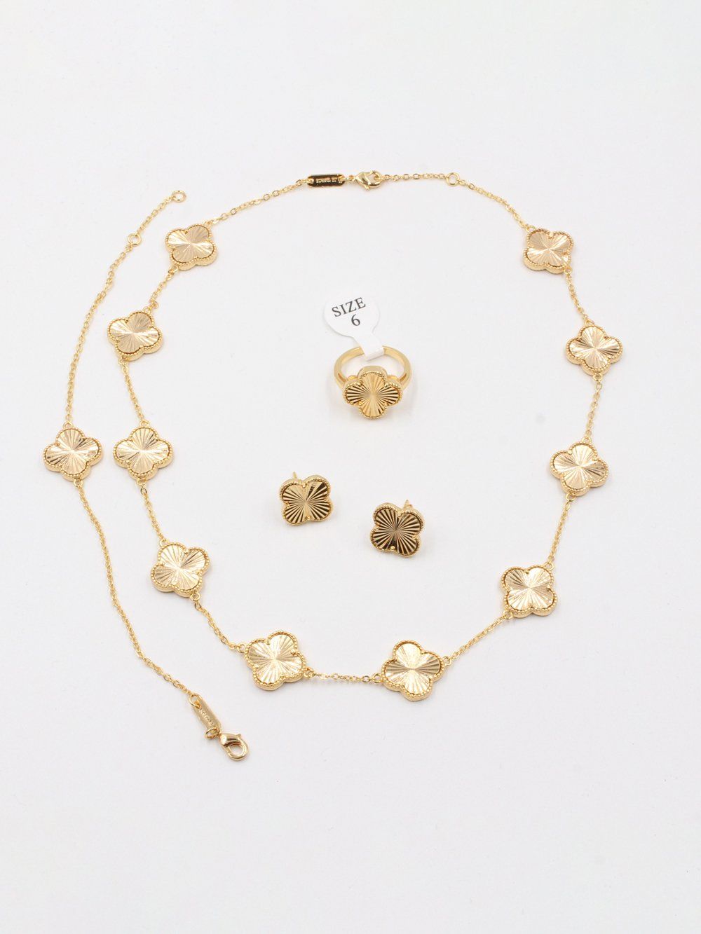 طقم فان كليف الذهبي 4 قطع اطقم van cleef ذهبي