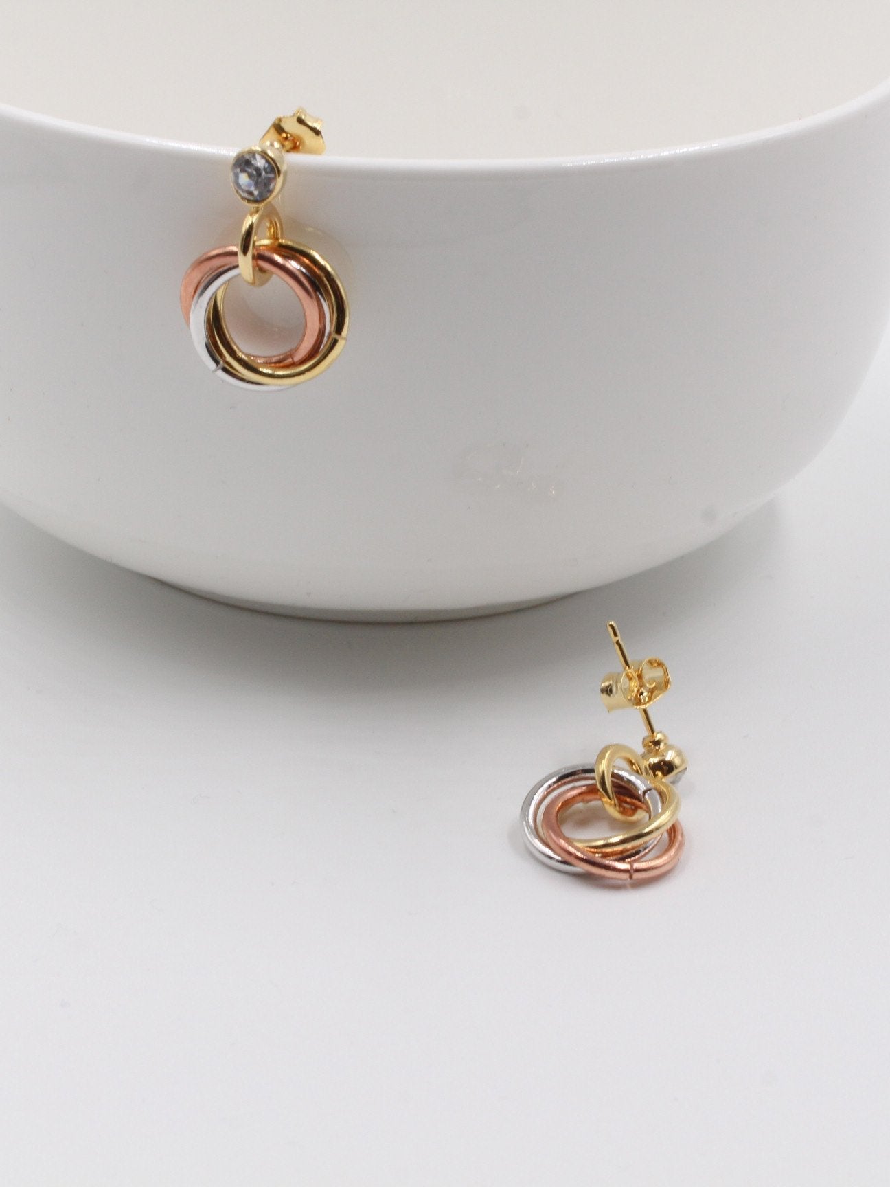 حلق سيركلز كارتير حلق CARTIER