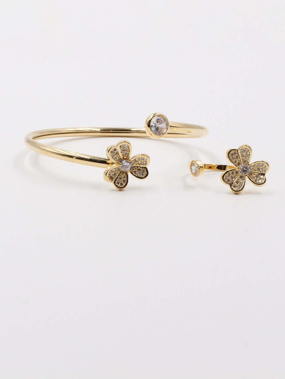 اسوارة فان كليف وخاتم فلاور اسواره van cleef