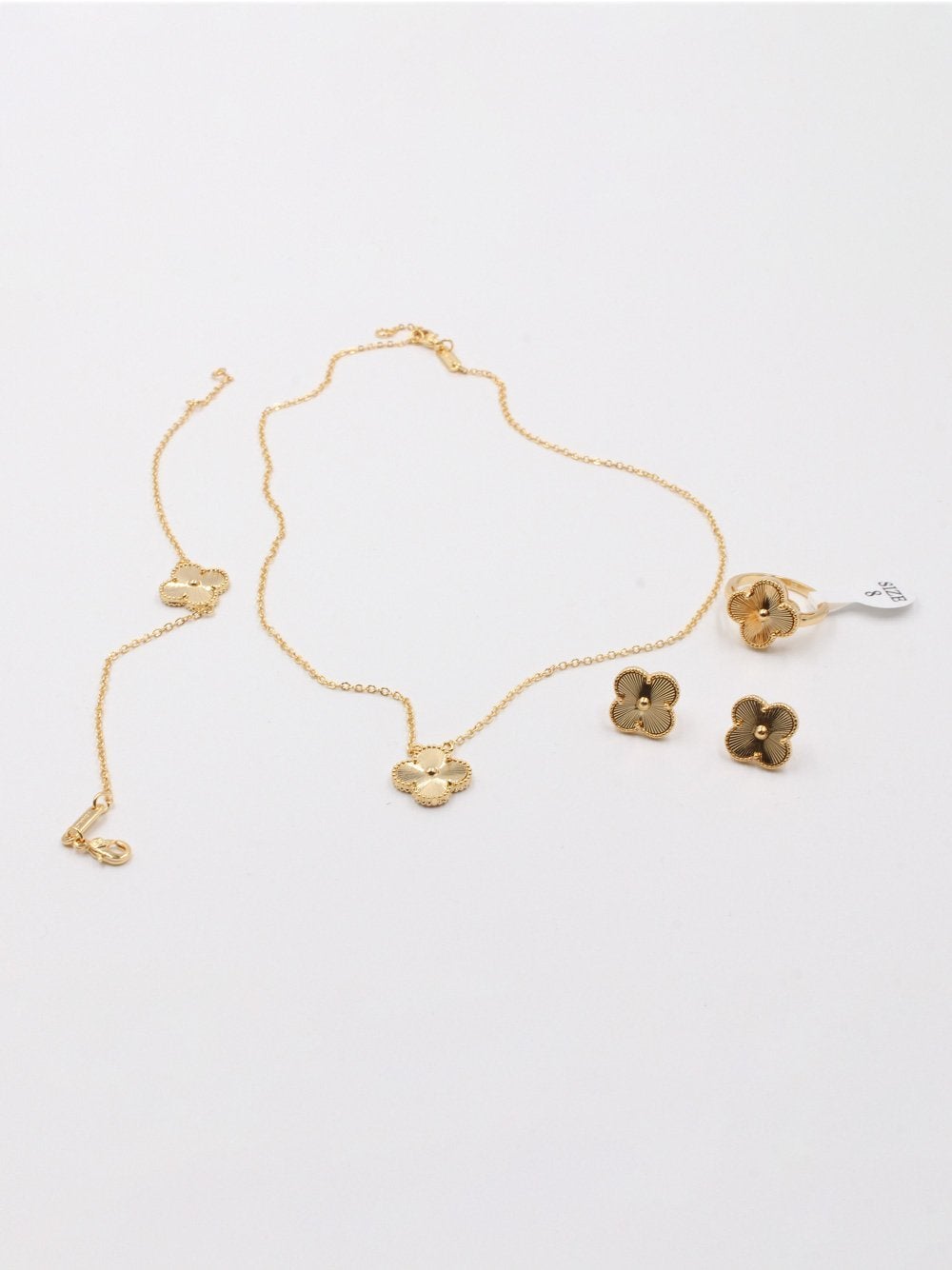 طقم فان كليف قولد ون فلاور اطقم van cleef ذهبي 6