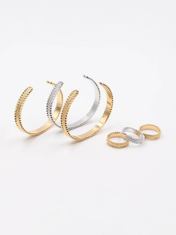 اساور وخواتم فان كليف ميتال اسواره van cleef