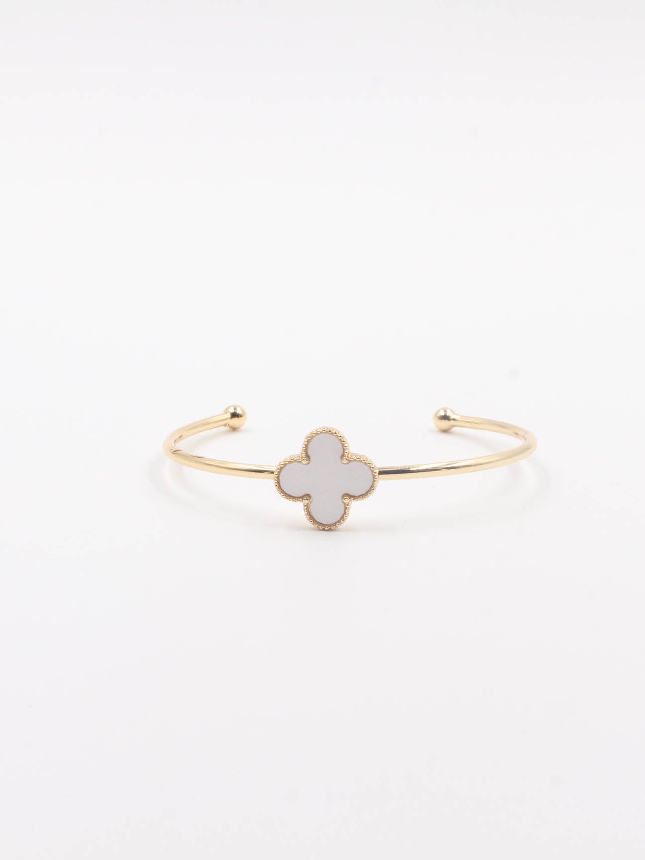 اساور اطفال وردة فان كليف اسواره van cleef ابيض