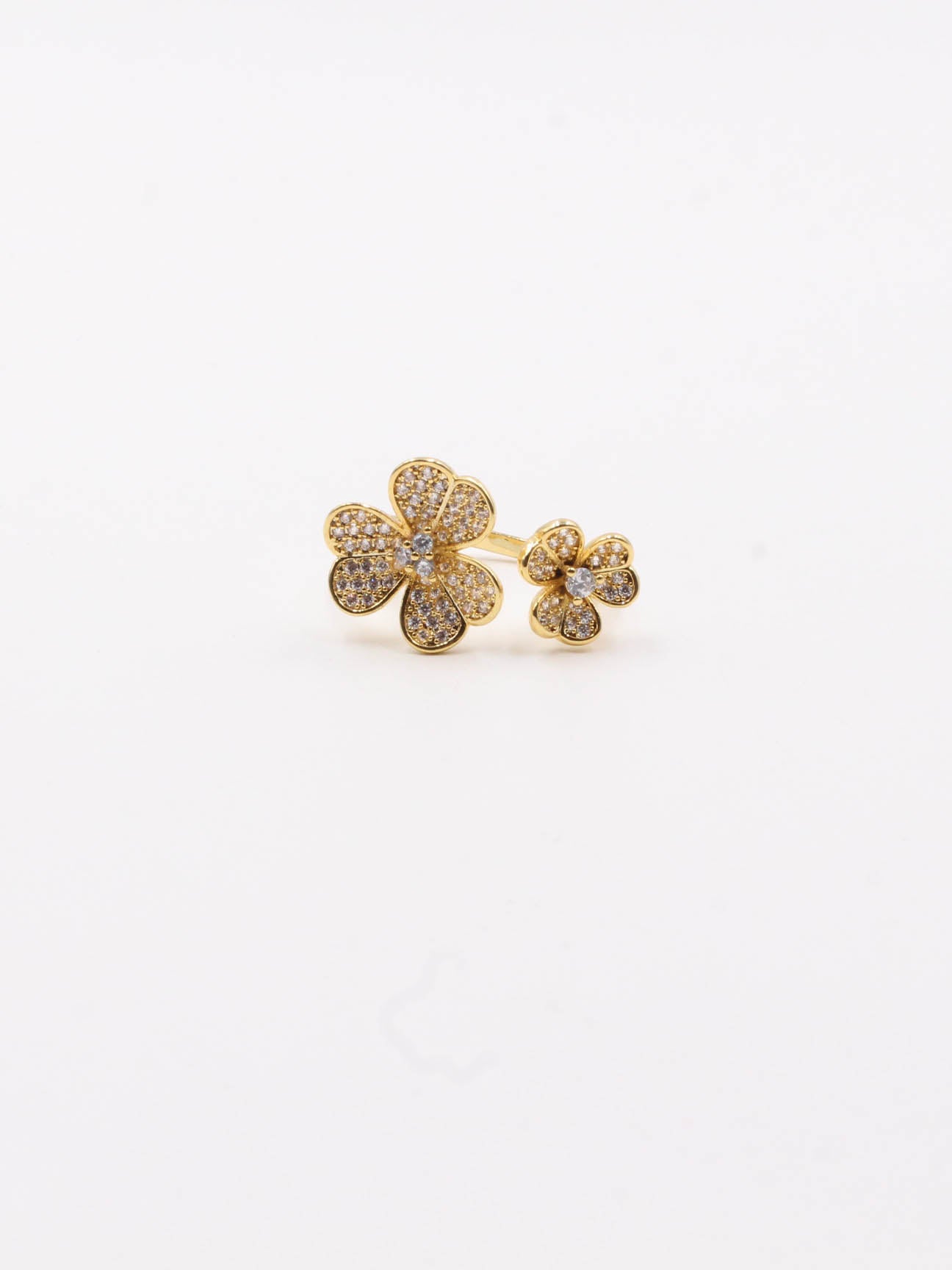 Van Cleef rose ring - خاتم فان كليف وردة خواتم van cleef ذهبي