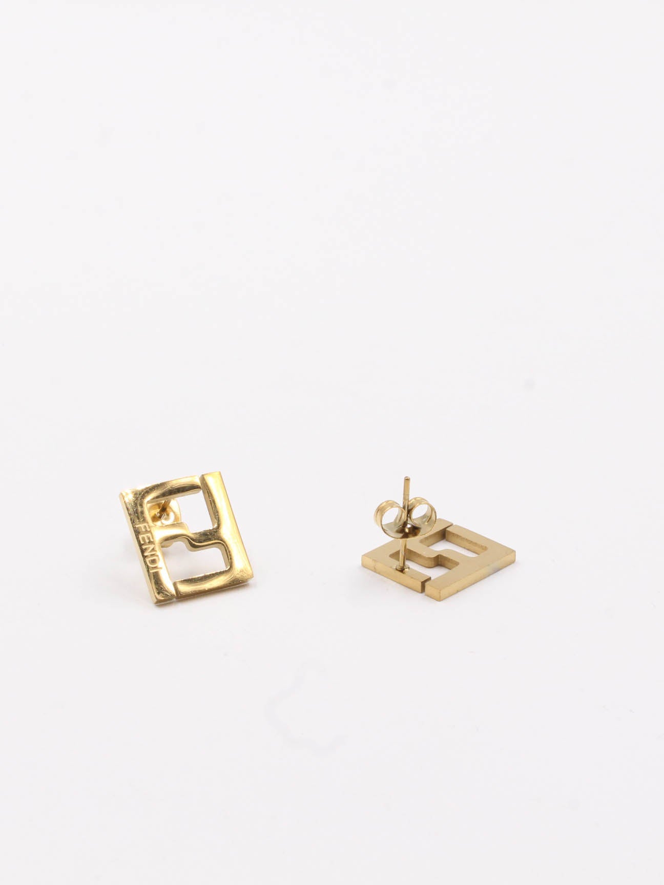 fendi square earring - حلق فندي مربع حلق fendi