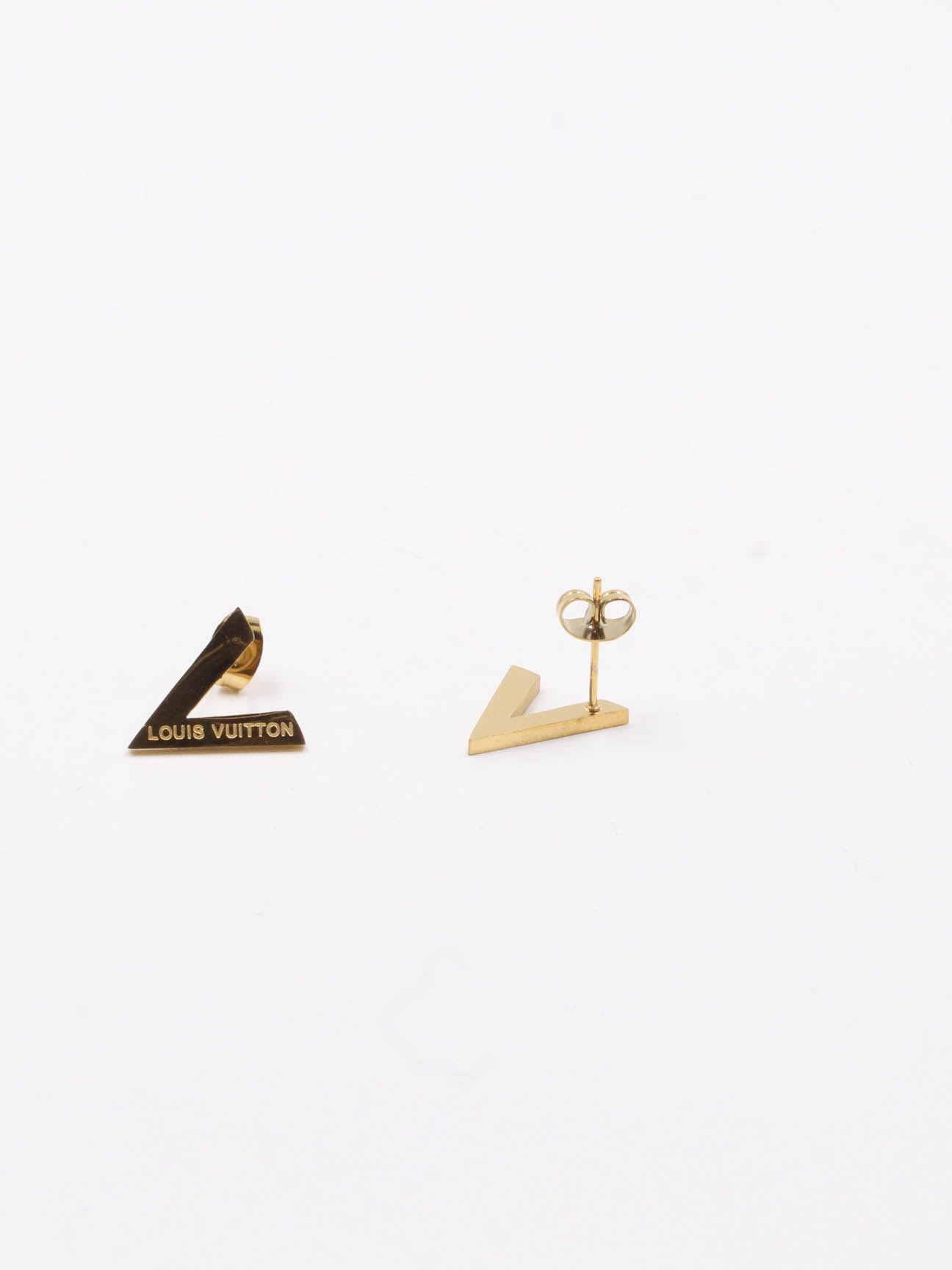 earring brand Louis Vuitton - حلق ماركة لويس فيتون حلق louis vuitton