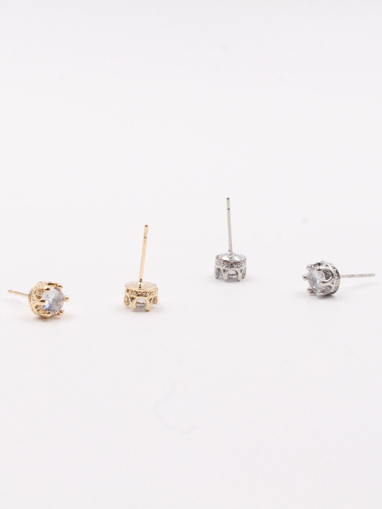 small zircon earring - حلق زركون صغير حلق Jewel