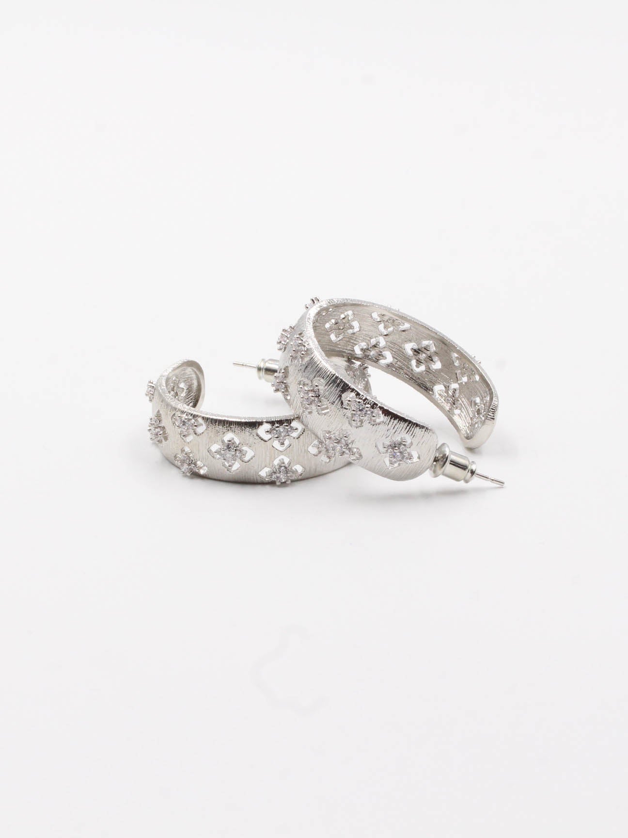 Round Louis Vuitton earring - حلق لويس فيتون مستدير حلق louis vuitton فضي