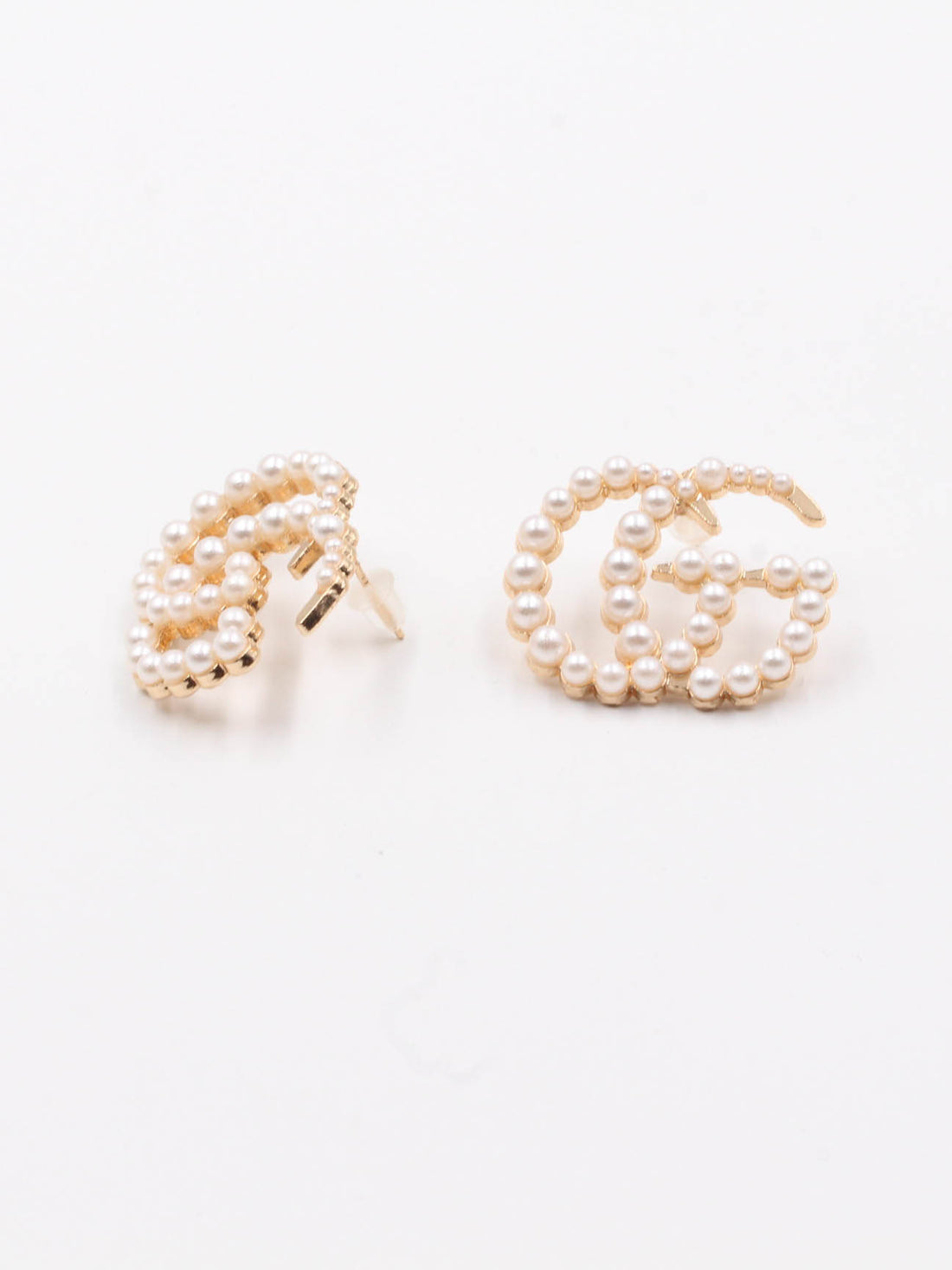 Fuchsia Bearl Earring - حلق قوتشي لؤلؤ حلق gucci ذهبي