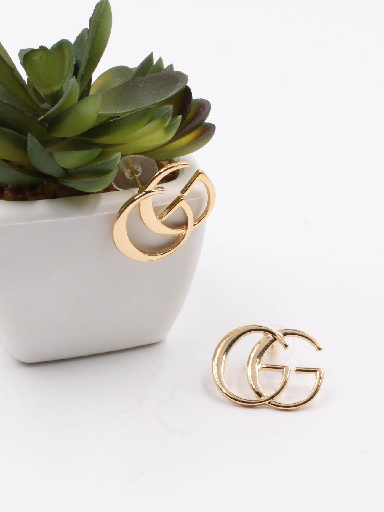 golden gucci earring - حلق قوتشي ذهبي حلق gucci