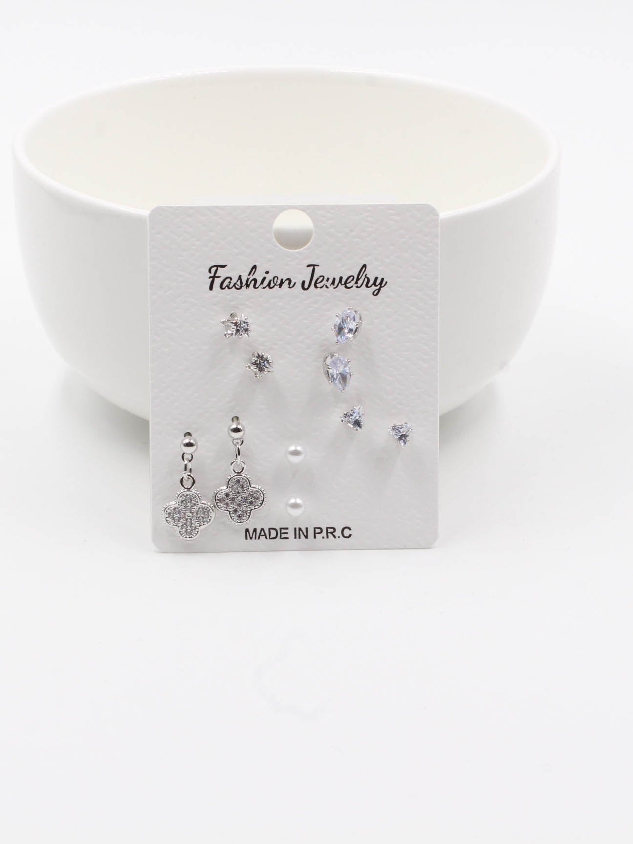 Van Cleef Earrings Collection - مجموعة فان كليف حلق حلق van cleef فضي