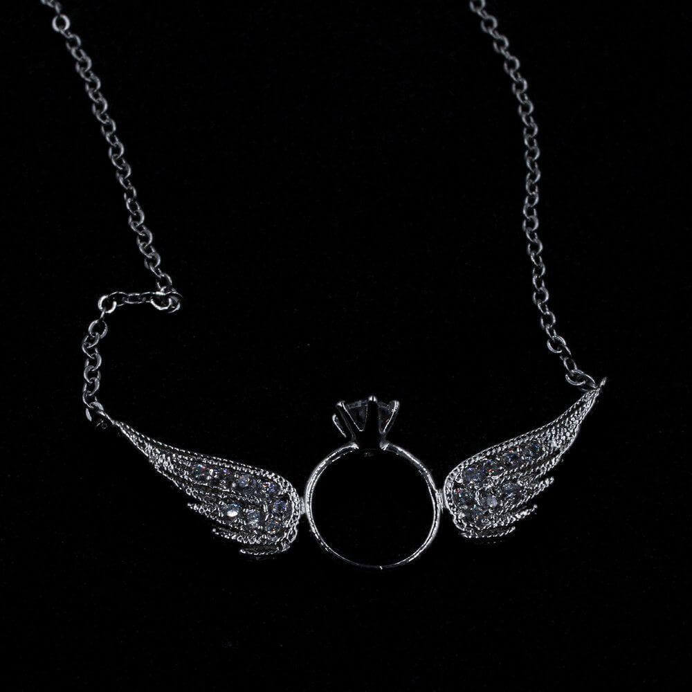 سلسال تيفاني جناح زركون سلسال tiffany فضي